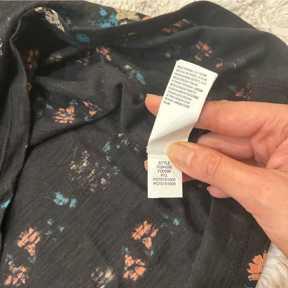 NWT Lucky Brand - 3/4 Sleeve Floral Tee Black Multicolor 1X/1G - Picture 10 of 11
